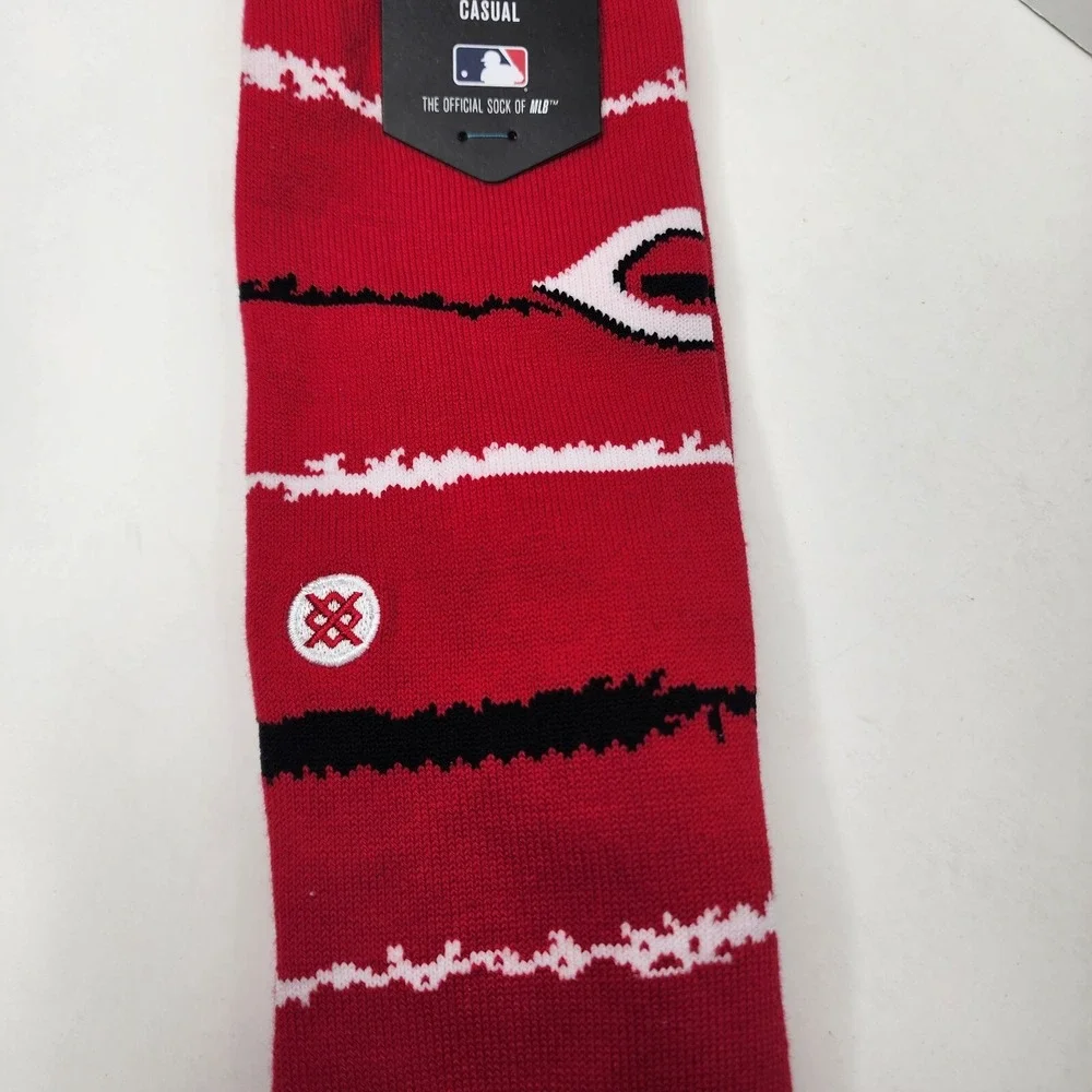 NEW Stance MLB CIN Cincinnati Reds Mens Large Chalk Casual Crew Socks NWT